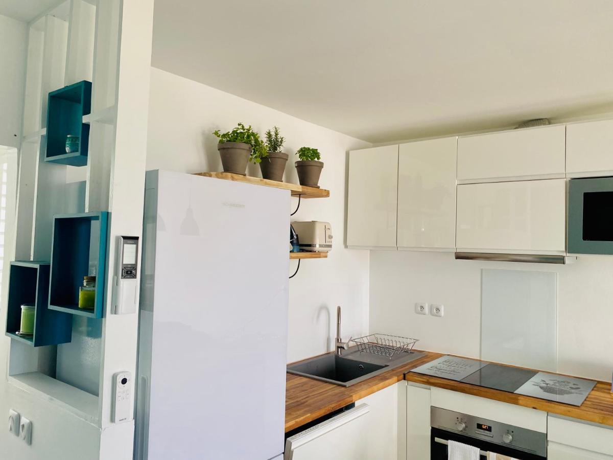 Super Appartement Refait A Neuf. Vue A Couper Le Souffle Ле Госие Екстериор снимка